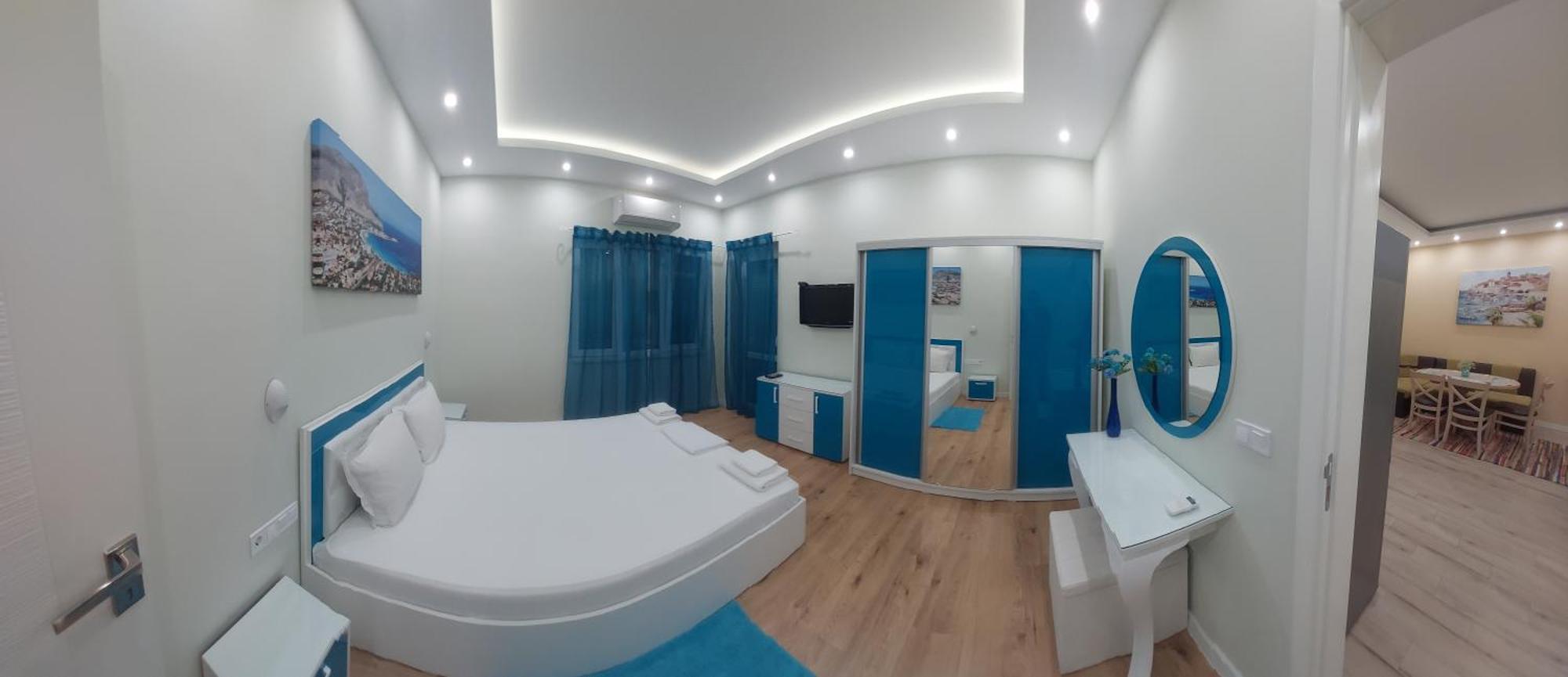 Апартамент Pink & Blue - 2Bdr With Balcony - Wi-Fi Varna Exterior foto